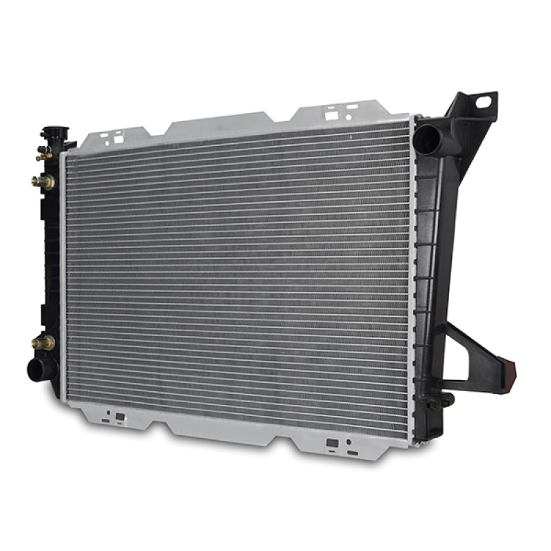 Mishimoto Replacement Radiator 1985-1996 for Ford Bronco - Image 3