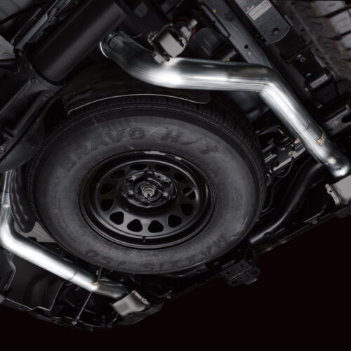 AWE Tuning 4th Gen GM 1500 6.2L Cat-Back Split Rear Exit (w/ Bumper Cutouts) - OE Tips - Image 9