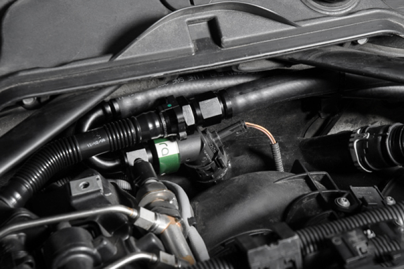 Radium Engineering BMW 135I/335I/535I N54 Catch Can Kit Fluid Lock - Image 2