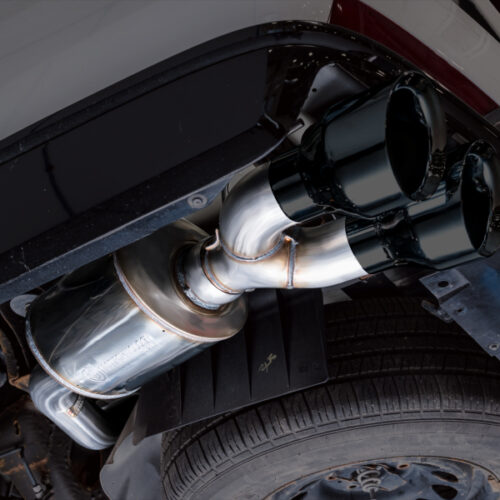 AWE Tuning Exhaust System w/ 5in Diamond Blk Tips for 2021+ Cadillac Escalade 6.2L 0FG Dual Exit - Image 7