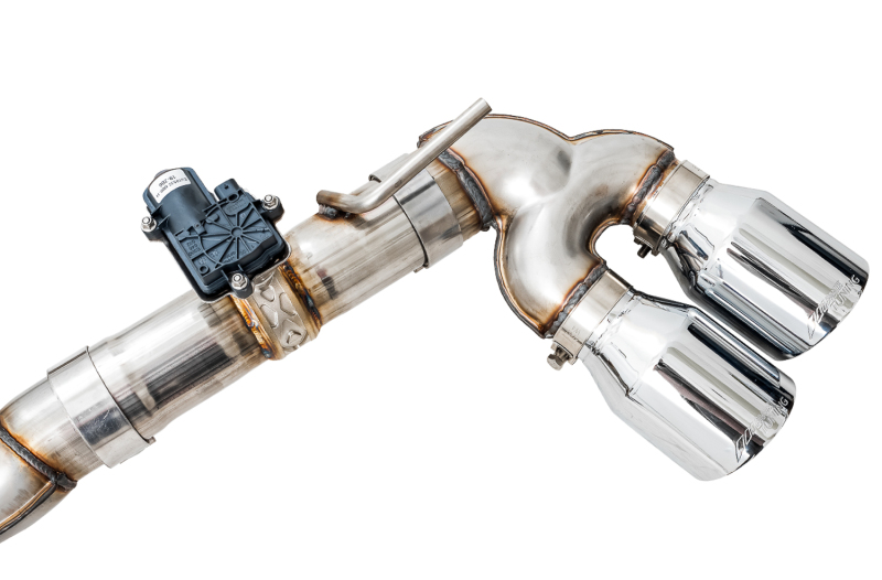 AWE Tuning SwitchPath Exhaust w/Chrome Silver Tips 102mm for Mk7 Golf R - Image 2