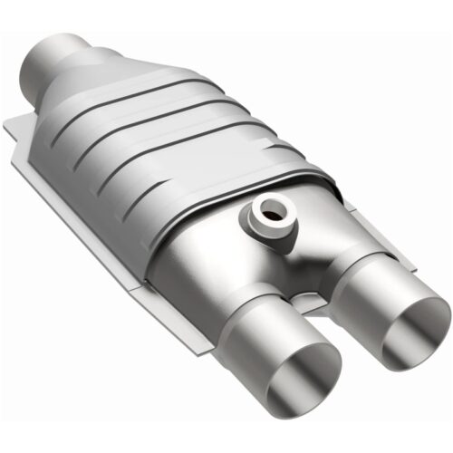 MagnaFlow 2.5in./2in. S/D CAOBDII Universal Converter - Image 2