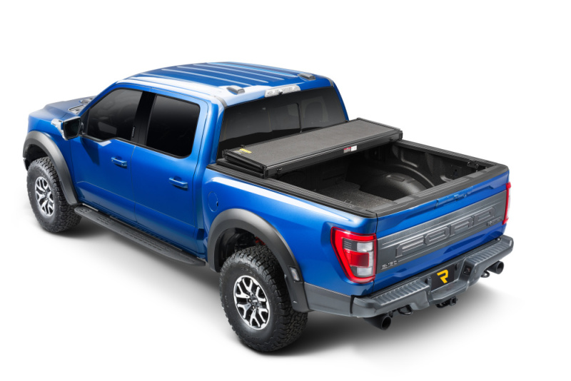 Extang 15-20 Ford F-150 (5ft. 7in. Bed) Solid Fold ALX - Image 9