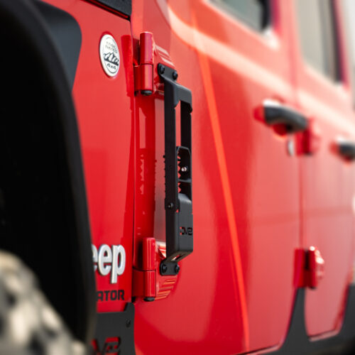 DV8 Offroad 07-23 Jeep Gladiator/Wrangler JT/JK/JL Hinge Mounted Step - Image 5