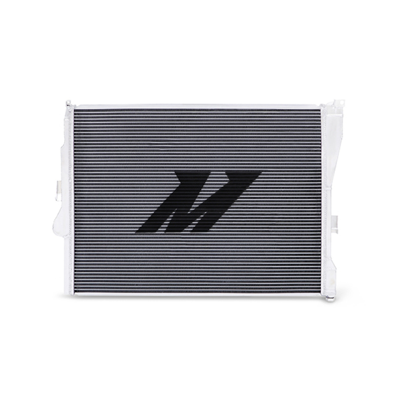 Mishimoto Performance Aluminum Radiator for 99-06 BMW 323i/323i/328i/330i - Image 3