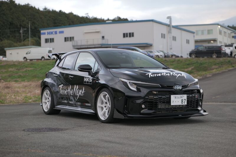 HKS BODY KIT TYPE-S GR COROLLA R-Spoiler - Image 9