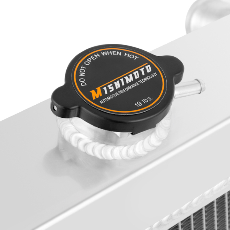Mishimoto 70-73 Datsun 240Z Manual/Automatic Radiator - Image 5