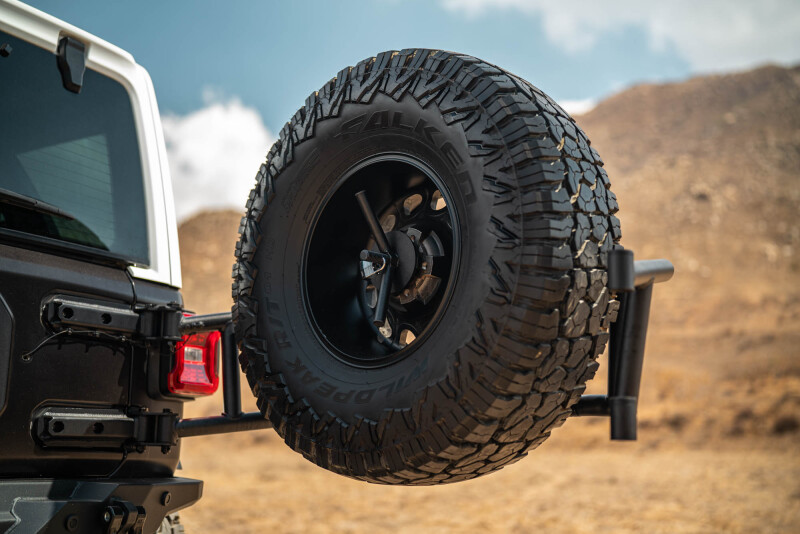 DV8 Offroad 18-25 Jeep Wrangler JL Body Mounted Tire Carrier - Image 4