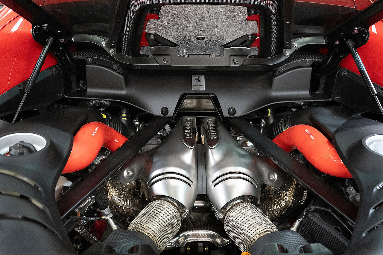 Fabspeed Ferrari 296 GTS / GTB Silicone Boost Hoses - Image 2