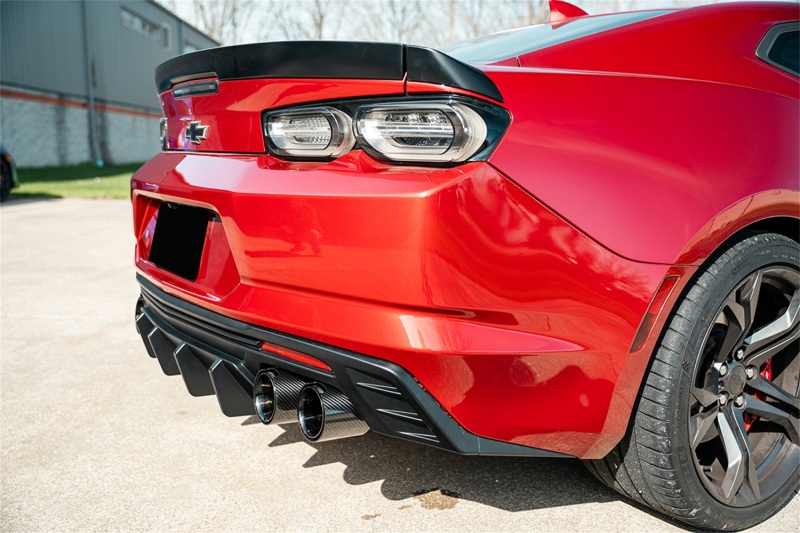 Corsa 2016-2024 Chevrolet Camaro SS / ZL1 Valved Axle-Back Exhaust w/ Black Carbon Fiber Quad Tips - Image 3
