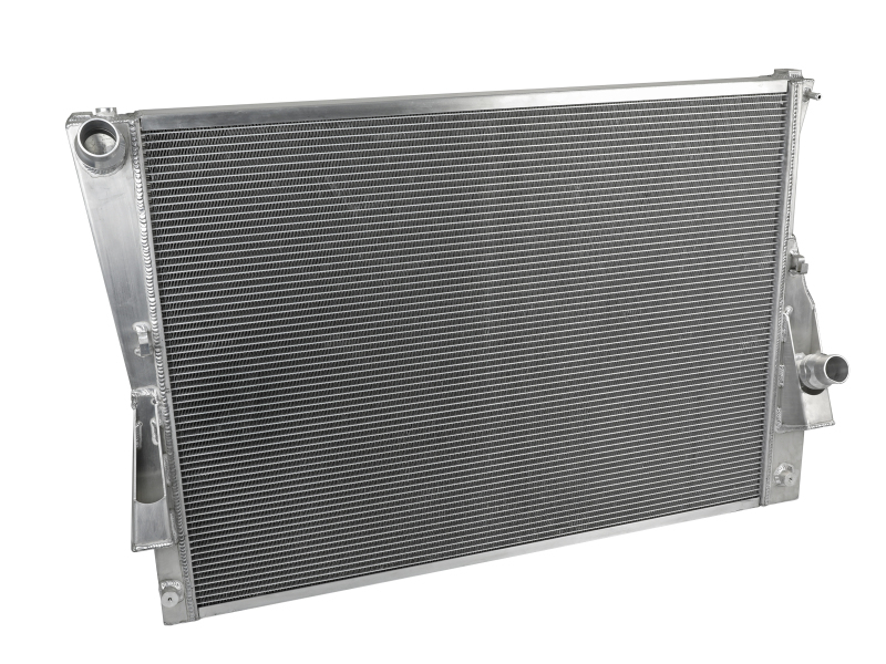 aFe Power BladeRunner Street Series Aluminum Radiator 08-10 Ford Diesel Trucks 6.4 Liter - Image 4