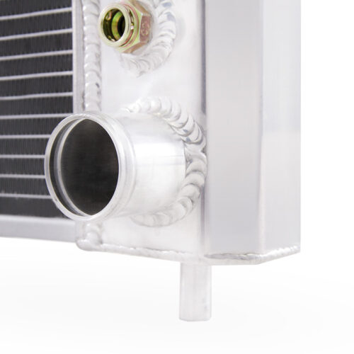 Mishimoto Aluminum Radiator for 99-14 Chevrolet Silverado 1500 V8 - Image 6