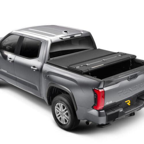 Extang 2024 Toyota Tacoma (5ft Bed) Solid Fold ALX - Image 3