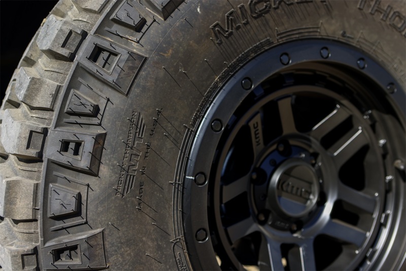 Mickey Thompson Baja Legend MTZ Tire - 35X12.50R17LT 119Q - 247933 - Image 4
