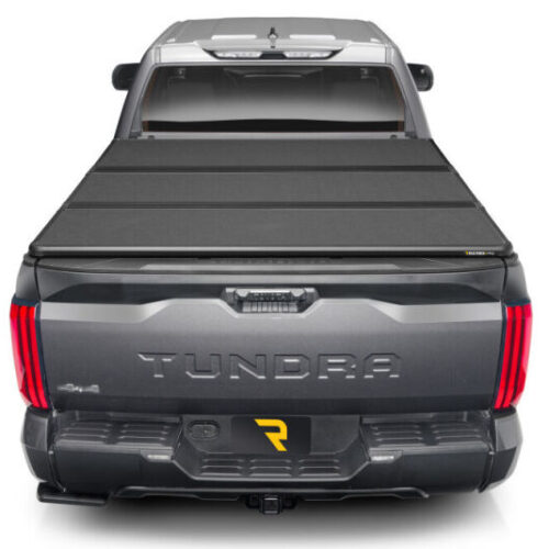 Extang 2024 Toyota Tacoma (5ft Bed) Solid Fold ALX - Image 10