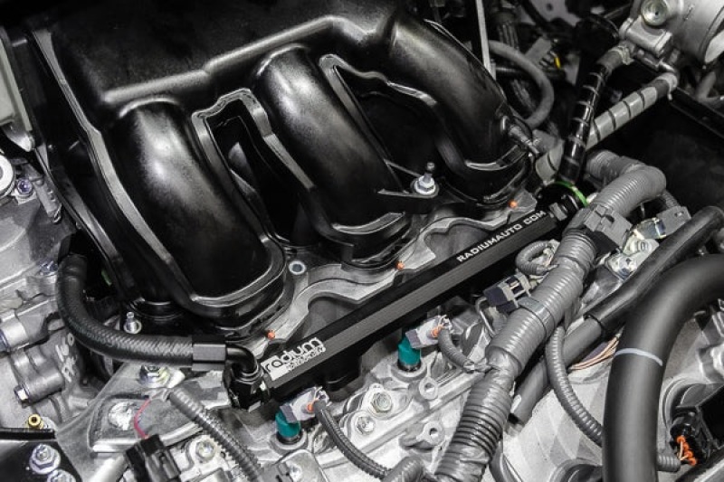 Radium Engineering Toyota 2GR-FE Fuel Rail Kit - Image 4