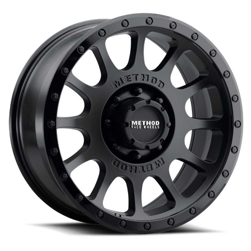 Method MR305 NV 18x9 18mm Offset 8x170 130.81mm CB Matte Black/Gloss Black Lip Wheel - Image 5