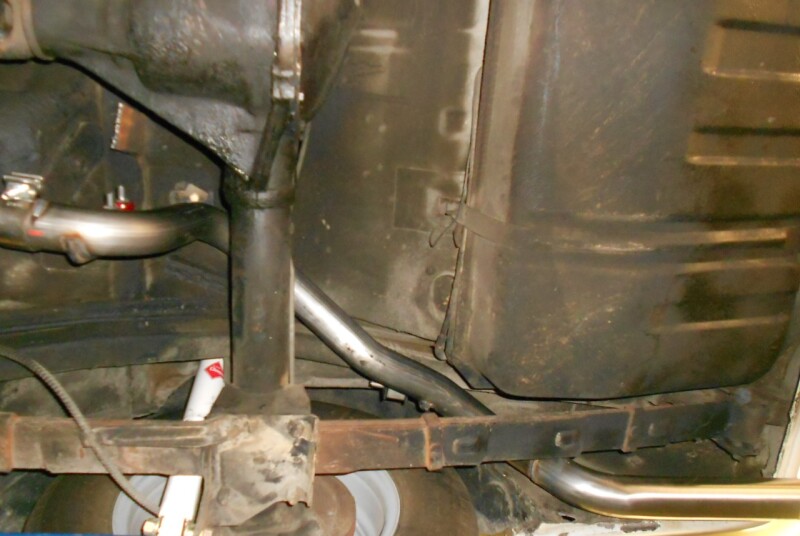 Flowmaster 67-81 Camaro/Nova 2.5in. Pre-Bent Tailpipes - Image 2