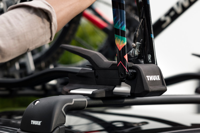 Thule TopRide Fork-Mounted Roof Bike Rack (Fits 9-15mm Thru-Axle & Standard 9mm Quick-Release Bikes) - Image 6
