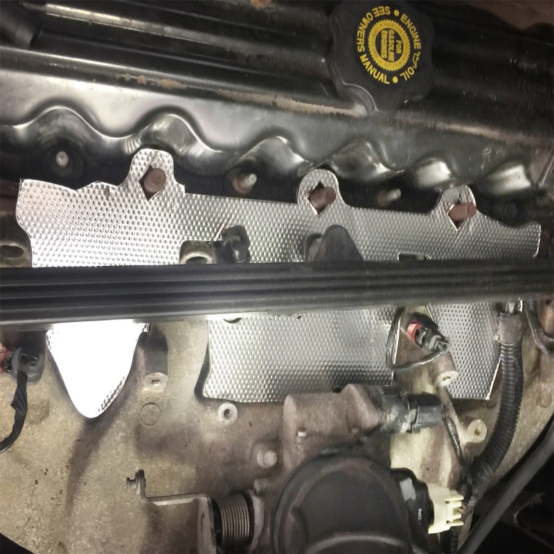 DEI Fuel Rail and Injector Cover Jeep 1997 - 2004 4.0L Engine - Image 3
