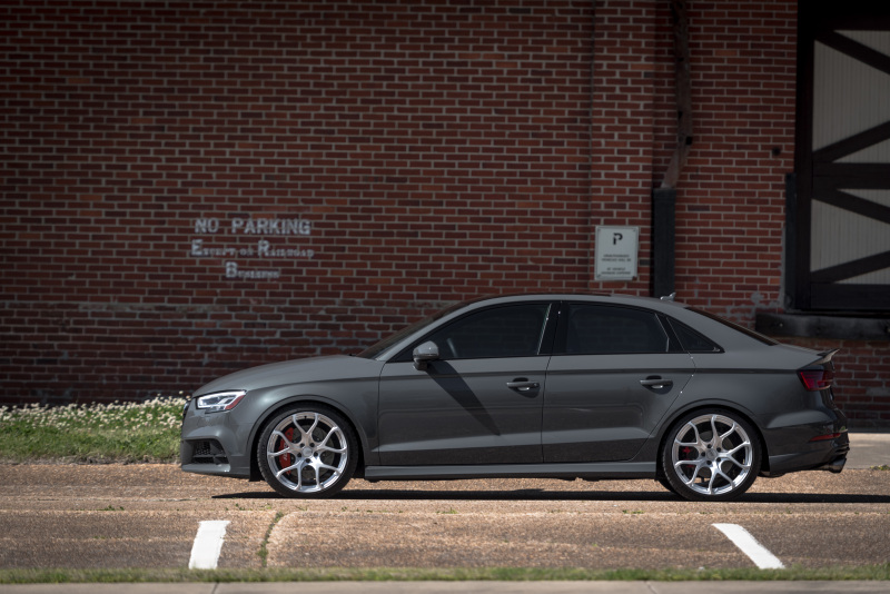 APR A01 Flow Formed - 19x8.5 - 5x112 - ET45 - 66.5mm Center Bore - Hyper Silver Wheel - Image 8