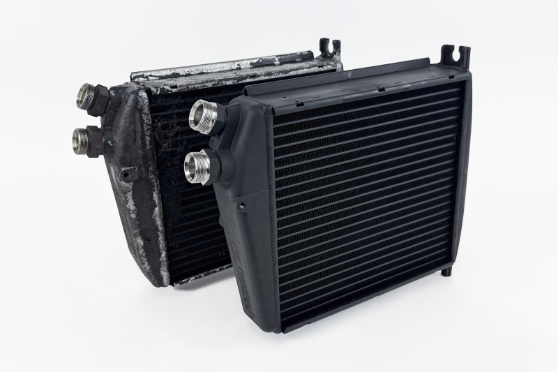 CSF Porsche 964/993 OEM+ Performance Fender Oil Cooler - Image 8