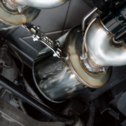 Alternative view of AWE Tuning Touring Edition Axle-Back Exhaust w/ Diamond Black Tips for C6 Chevrolet Corvette Z06/ZR1
