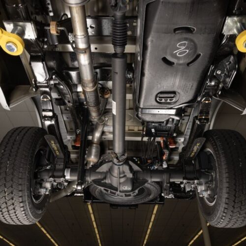 Flowmaster 17-24 F250/F350 GAS Direct Fit FlowFX Cat-Back Exhaust System - Image 4