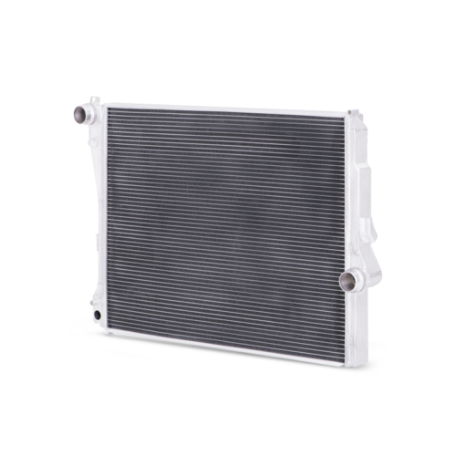 Mishimoto Performance Aluminum Radiator for 99-06 BMW 323i/323i/328i/330i w/ Auto Transmission - Image 9