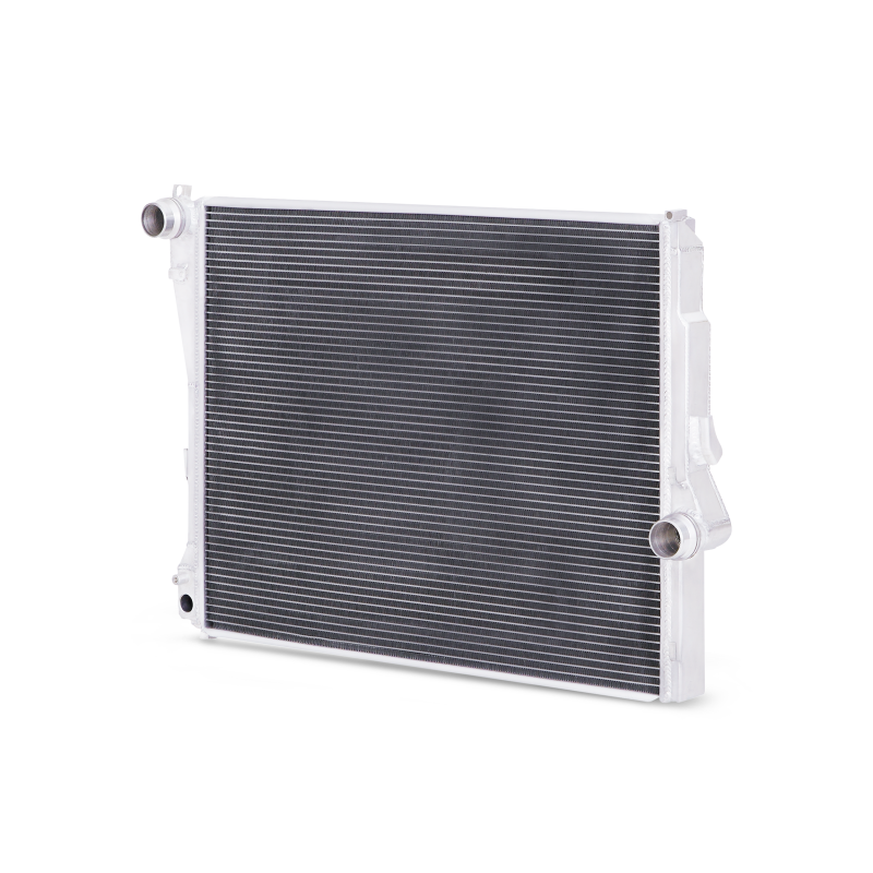 Mishimoto Performance Aluminum Radiator for 99-06 BMW 323i/323i/328i/330i w/ Auto Transmission - Image 9