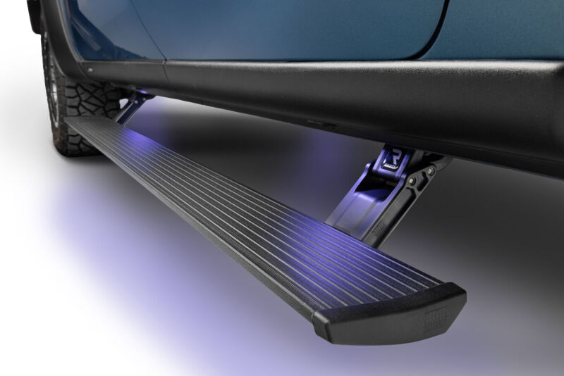 AMP Research PowerStep Plug N Play for 22-23 Chevy/GMC Silverado/Sierra 1500 & 2024 2500/3500HD - Image 4
