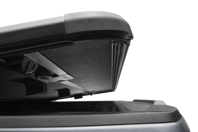 Extang 19-23 Chevy/GMC Silverado/Sierra 1500 (5ft. 10in. Bed) Solid Fold ALX - Image 5