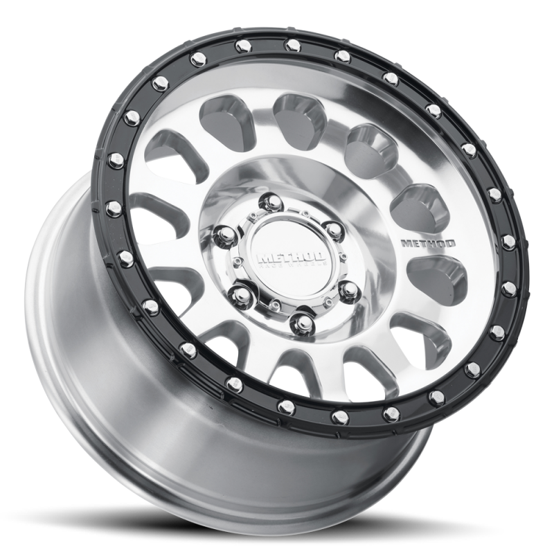 Method MR315 17x8.5 +25mm Offset 8x6.5 130.81mm CB Polished Wheel - Gloss Black Lip - Image 2