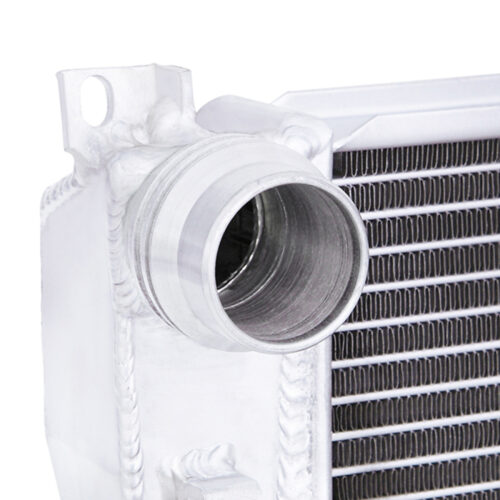 Mishimoto Performance Aluminum Radiator for 99-06 BMW 323i/323i/328i/330i w/ Auto Transmission - Image 5