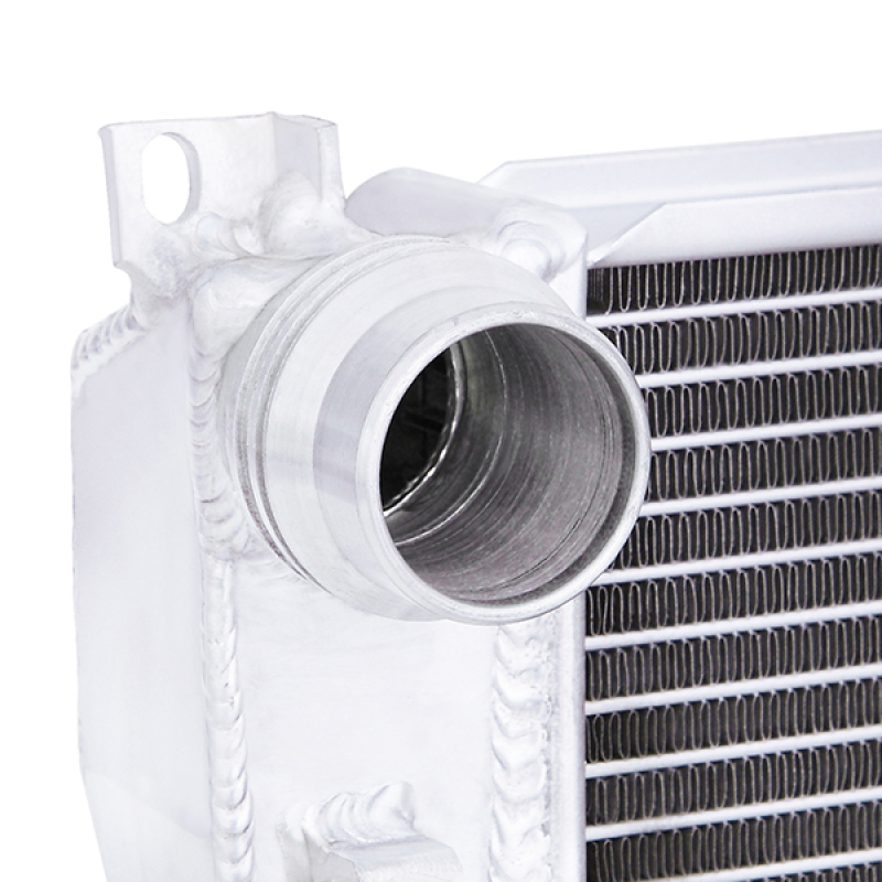 Mishimoto Performance Aluminum Radiator for 99-06 BMW 323i/323i/328i/330i w/ Auto Transmission - Image 5
