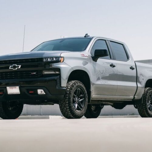 Alternative view of Cognito 19-24 Chevy/GMC Silverado/Sierra 1500 4WD 1in Standard Leveling Kit