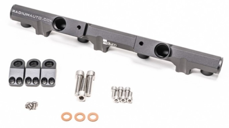 Radium Engineering Mitsubishi 4G63 Early Fuel Rail