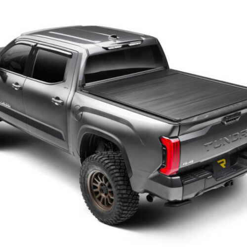 Retrax EQ0484-1 2024 Chevy/GMC Silverado/Sierra 2500/3500HD 6.9ft. Retrax EQ Bed (MUST HAVE Onstar)