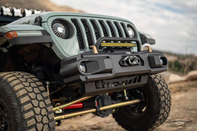 DV8 Offroad 18+ Jeep Wrangler JL / 20+ Jeep Gladiator JT OE Plus Front Bumper - Image 7