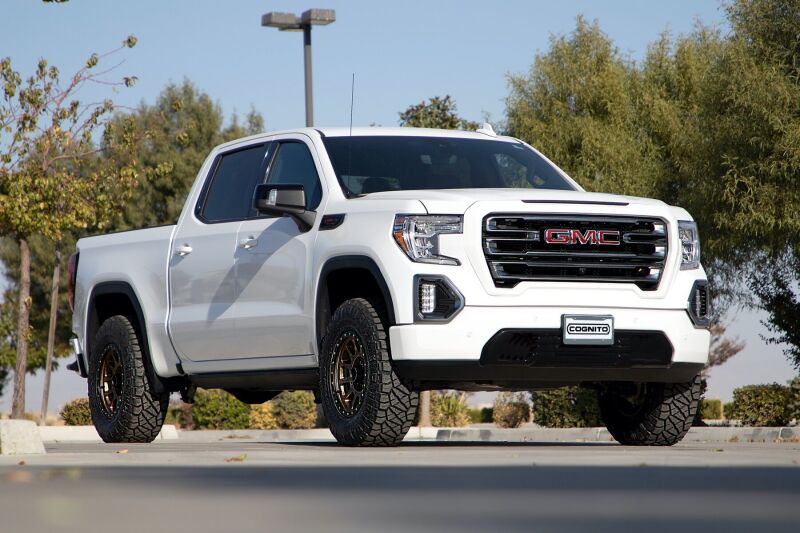 Cognito 19-24 Chevy Silv/Sierra 1500 2/4WD 3in Perf Ball Joint Lvl Lift Kit w/Fox PS Coilovr 2.0 IFP - Image 2