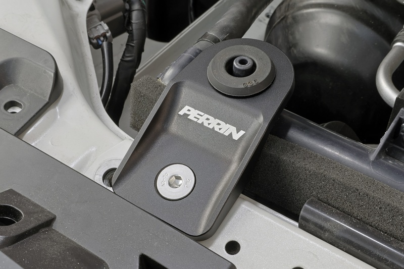 PERRIN 08-14 Subaru WRX/STI / 08-11 Impreza / 08-10 Outback Upper Radiator Bracket Set - Black - Image 2