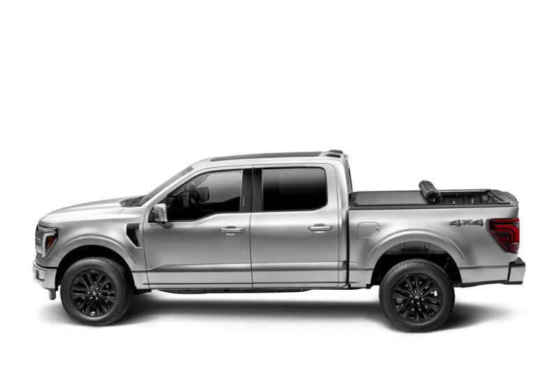 BAK 21-24 Ford F-150 5.7ft. Bed BAKFlip Revolver X4ts - Image 9