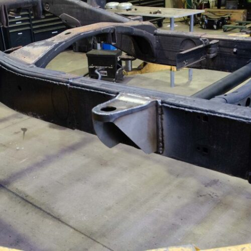 Rust Buster 11-18 Chevy Silverado 2500HD/3500HD Center Cab Mount - Left - Image 8