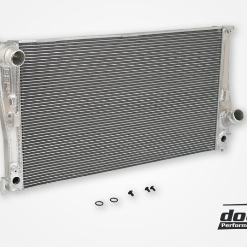 do88 07-13 BMW 135i/335i N54/N55 (E82/E88/E9X) Automatic Radiator