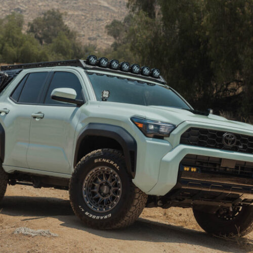DV8 Offroad 25-26 Toyota 4Runner Exterior Window Molles (Use w/ PN dveRRTF3-02) - Driver & Passenger - Image 3