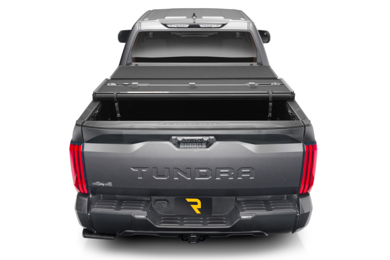 Extang 2024 Toyota Tacoma (5ft Bed) Solid Fold ALX - Image 6