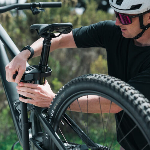 Thule OutPace 2-Bike Rack - Black - Image 8