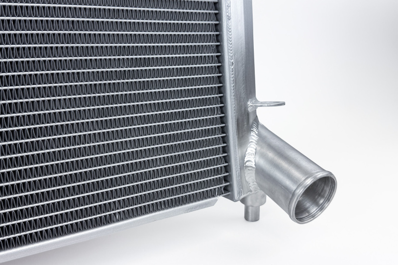CSF for 05-06 Ford GT High Performance All-Aluminum Radiator - Image 4