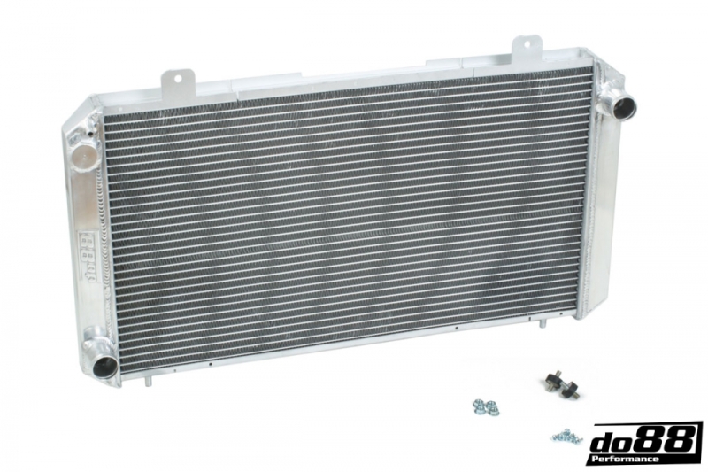 do88 SAAB 900 Turbo 79-93 Radiator