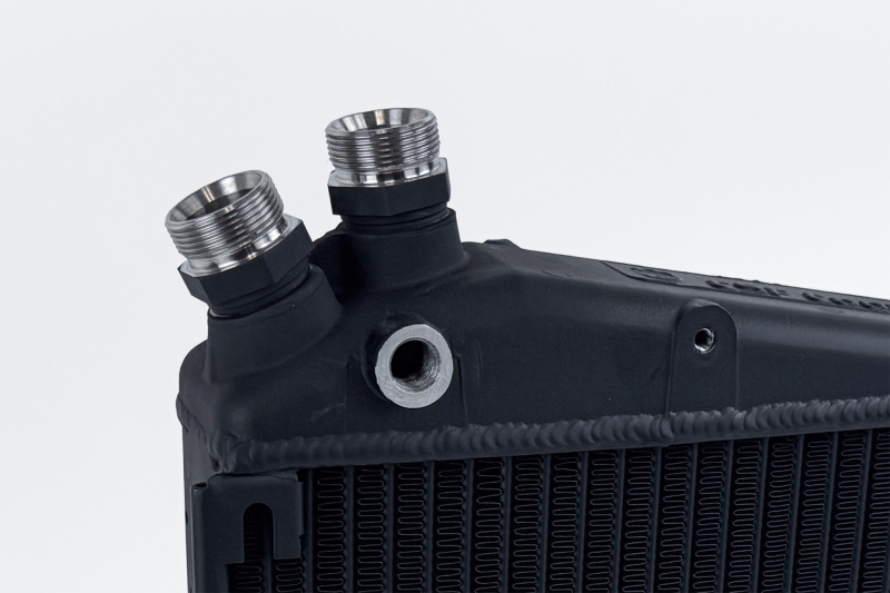 CSF Porsche 964/993 OEM+ Performance Fender Oil Cooler - Image 6